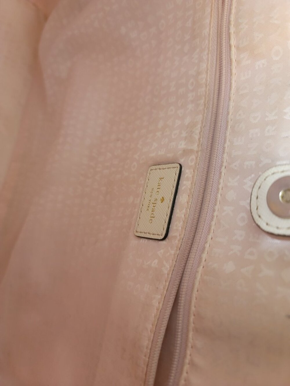 Kate Spade Ari Laurel Way Pink Saffiano Leather LG Tote EUC, $379 White - Picture 10 of 12